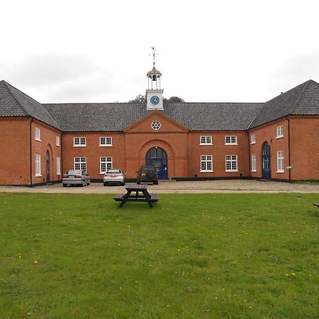 مبيت وإفطار ساوثوولد The Stables At Henham Park المظهر الخارجي الصورة